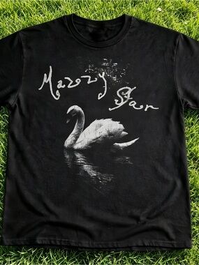 Y2K independent band Mazzy Star swan print black unisex T-shirt, loose fit.